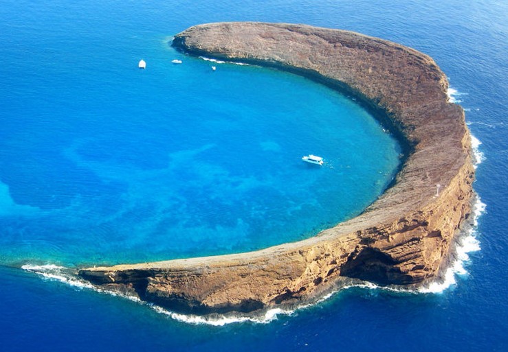 Molokini crater